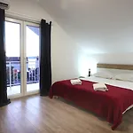 Villa Alemi, Private Pool, Sauna & Free Parking