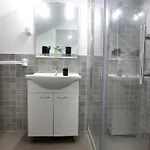 Villa Alemi, Private Pool, Sauna & Free Parking *