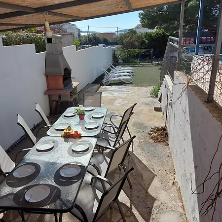 Villa Alemi