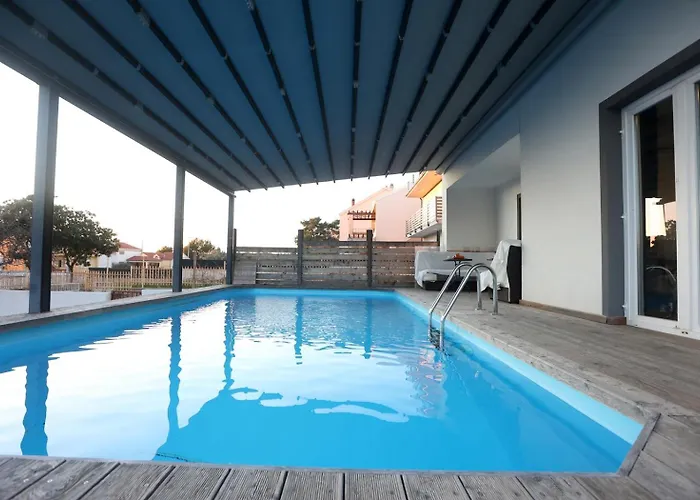 Alemi, Private Pool, Sauna & Free Parking Villa *